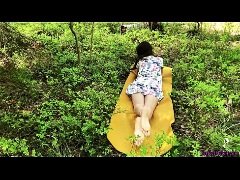 ❤️ Nepažįstamasis iš Tinderio masturbuoja mano putytę ir aistringai dulkinasi miške ☑ Porno prie lt.yourxxxvideos.ru ☑